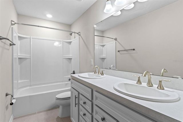 13871 CARLOW PARK DRIVE, Riverview, FL 33579