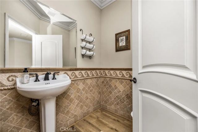 1520 N El Camino Real 10, San Clemente, CA 92672