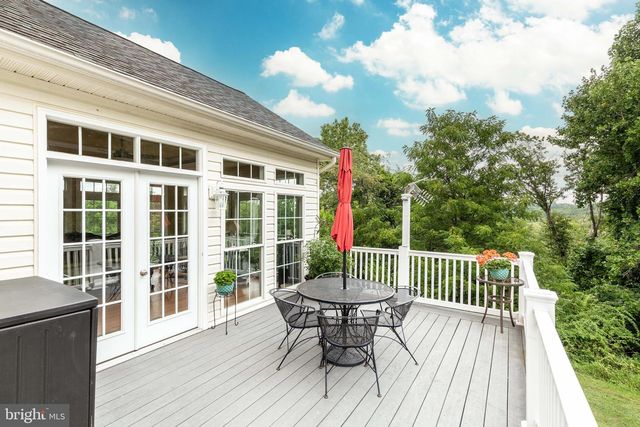 659 DOWNHILL DR, Westminster, MD 21157