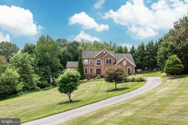 659 DOWNHILL DR, Westminster, MD 21157