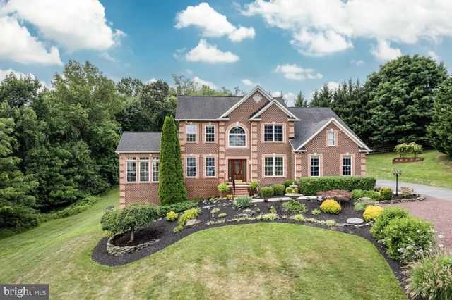 659 DOWNHILL DR, Westminster, MD 21157