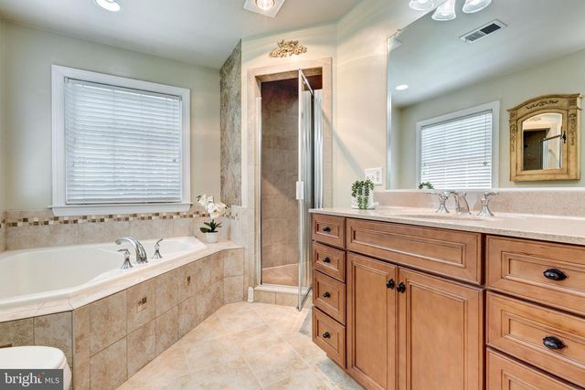 659 DOWNHILL DR, Westminster, MD 21157