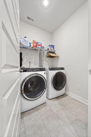313 Gingerwood Ln, Hendersonville, TN 37075