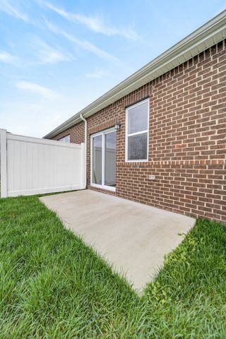 313 Gingerwood Ln, Hendersonville, TN 37075
