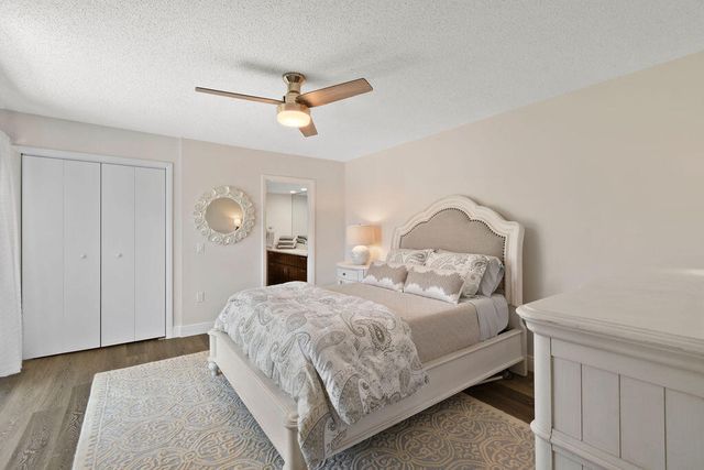 3900 SE County Line Road 22a, Jupiter, FL 33469
