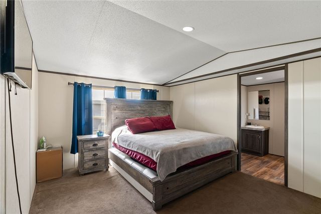 4533 E Granado Dr, Robstown, TX 78380