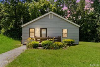 709 Wiegel Drive, Ferguson, MO 63135
