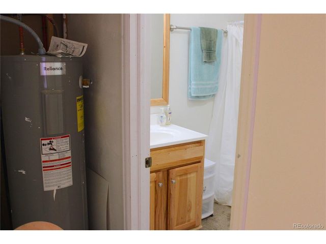 2660 Campfire Rd, Hartsel, CO 80449