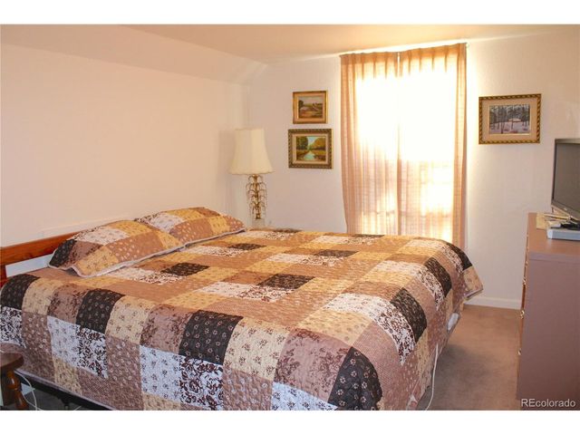 2660 Campfire Rd, Hartsel, CO 80449