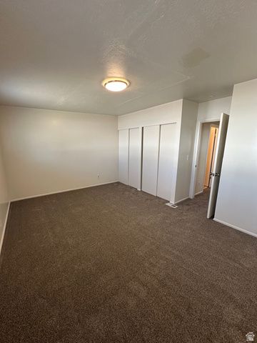 1215 E GORDON AVE, Layton, UT 84040