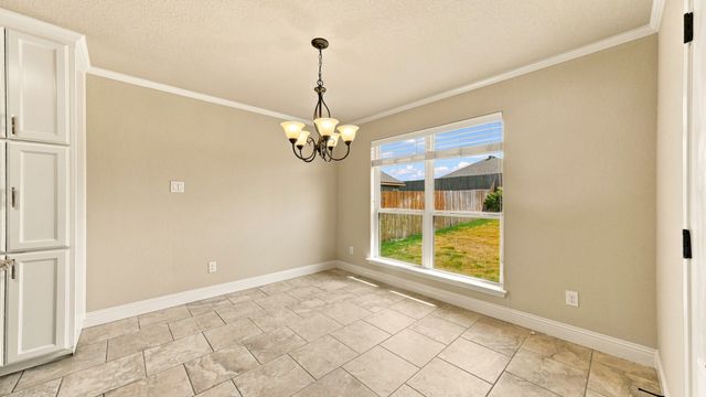 1813 Town Creek Circle, Weatherford, TX 76086