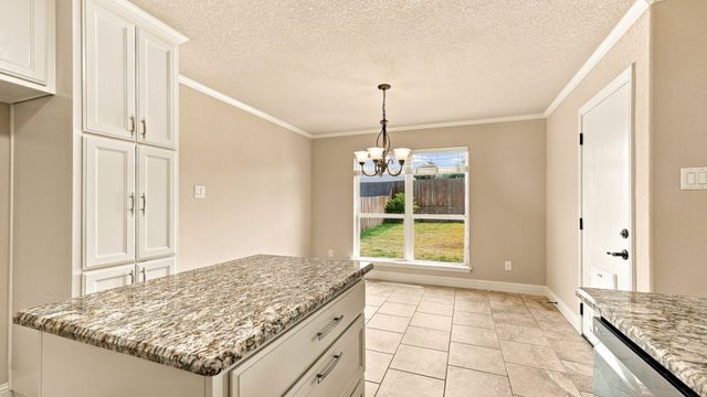 1813 Town Creek Circle, Weatherford, TX 76086