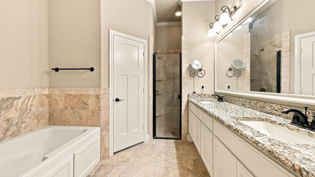 1813 Town Creek Circle, Weatherford, TX 76086