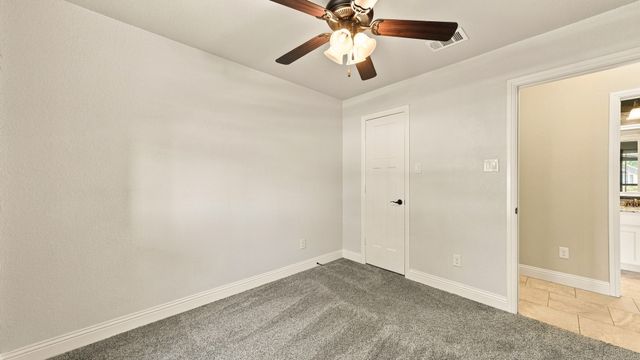 1813 Town Creek Circle, Weatherford, TX 76086