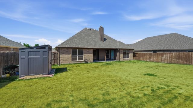 1813 Town Creek Circle, Weatherford, TX 76086