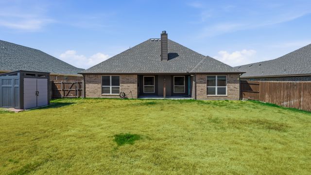 1813 Town Creek Circle, Weatherford, TX 76086