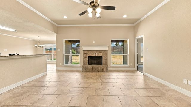 1813 Town Creek Circle, Weatherford, TX 76086
