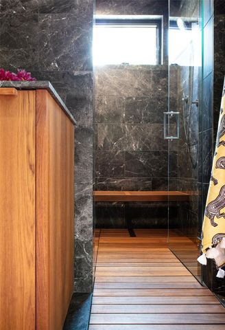 1807 W 37th ST, Austin, TX 78731