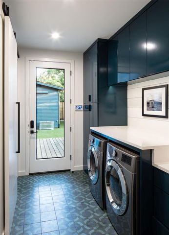 1807 W 37th ST, Austin, TX 78731