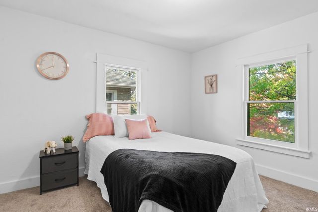 1217 Nuttman Avenue, Fort Wayne, IN 46807