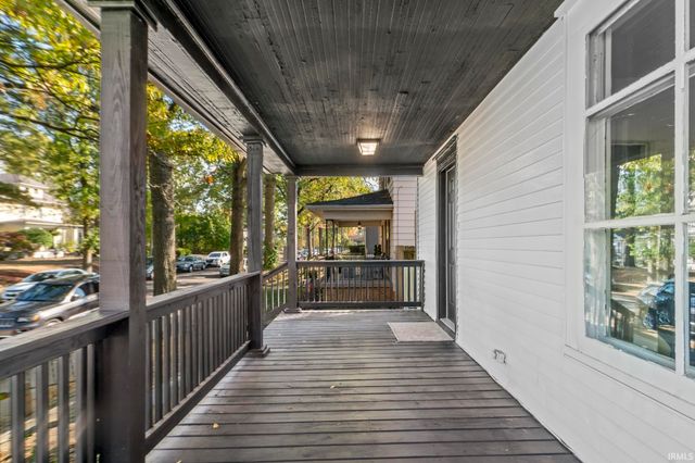 1217 Nuttman Avenue, Fort Wayne, IN 46807