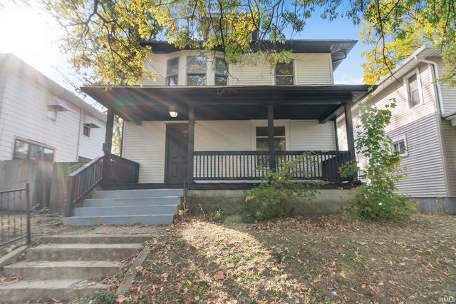 1217 Nuttman Avenue, Fort Wayne, IN 46807