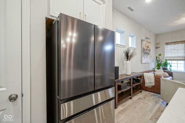 1045 Valentine Lane, Carmel, IN 46032