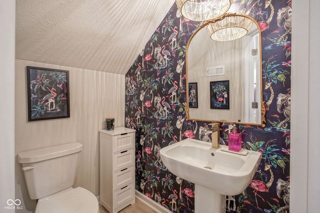 1045 Valentine Lane, Carmel, IN 46032