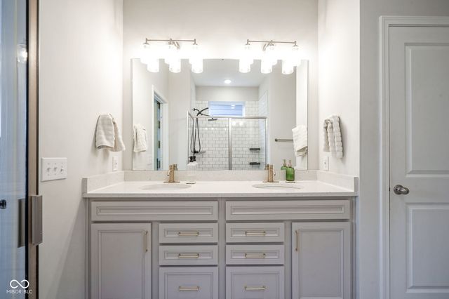 1045 Valentine Lane, Carmel, IN 46032