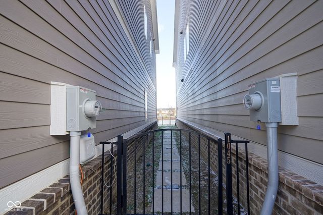 1045 Valentine Lane, Carmel, IN 46032