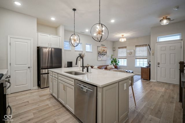 1045 Valentine Lane, Carmel, IN 46032