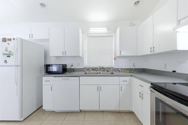 4527 MAURBACH TERRACE, North Port, FL 34286