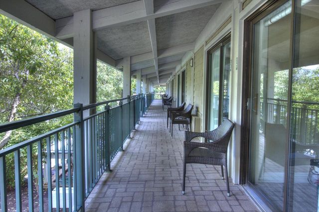 269 Fontana BOULEVARD #2369, Fontana, WI 53125