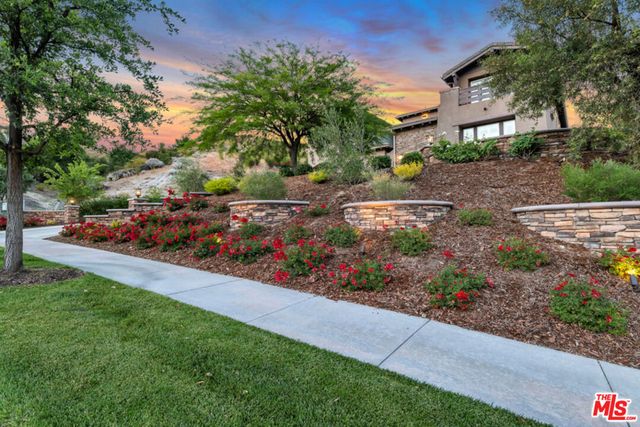 28236 Forge Court, Valencia, CA 91354
