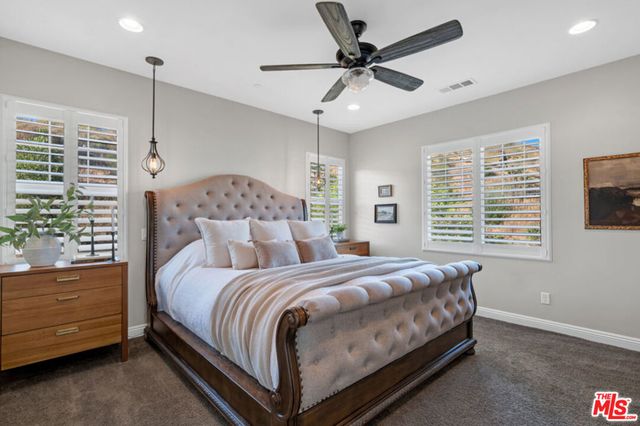 28236 Forge Court, Valencia, CA 91354