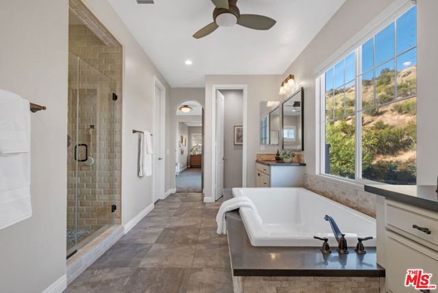 28236 Forge Court, Valencia, CA 91354