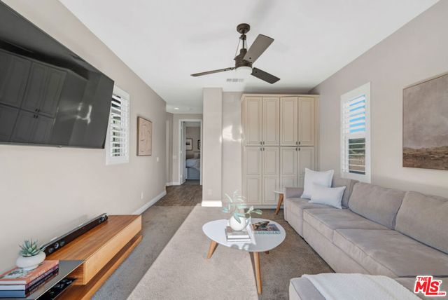 28236 Forge Court, Valencia, CA 91354
