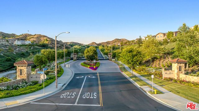 28236 Forge Court, Valencia, CA 91354
