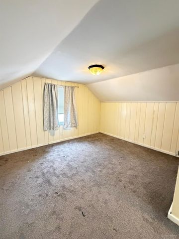 6868 Norborne Avenue, Dearborn Heights, MI 48127