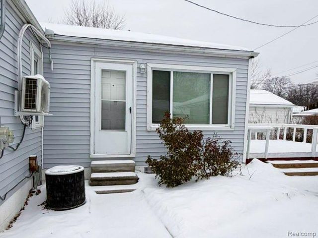 6868 Norborne Avenue, Dearborn Heights, MI 48127