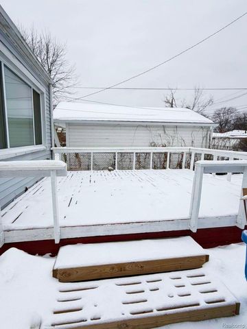 6868 Norborne Avenue, Dearborn Heights, MI 48127