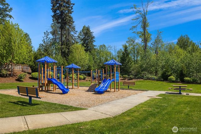 18829 175th Place SE, Renton, WA 98058