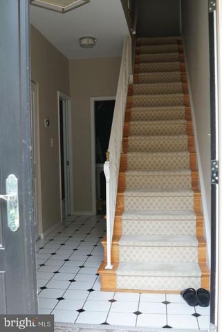 6673 MCLEAN DR, Mclean, VA 22101