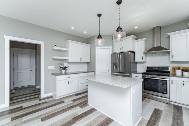 1470 4th Street NE, Byron, MN 55920