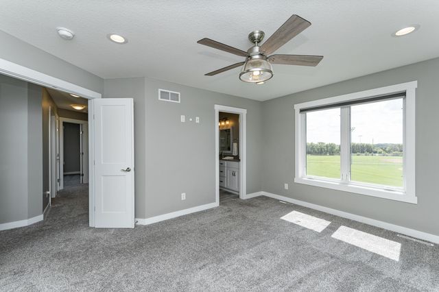 1470 4th Street NE, Byron, MN 55920