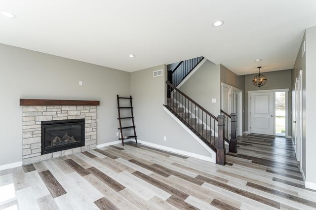 1470 4th Street NE, Byron, MN 55920