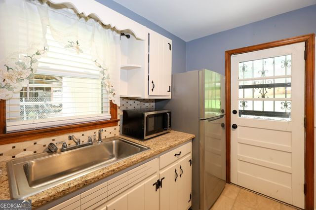 2218 Dodson Drive, East Point, GA 30344