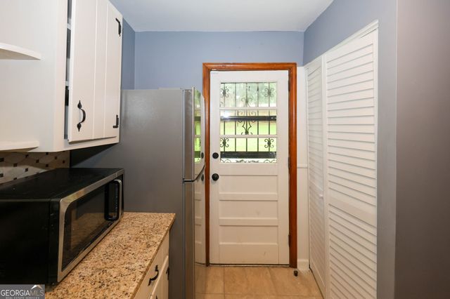 2218 Dodson Drive, East Point, GA 30344