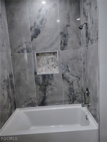 302 NW 25th AVE, Cape Coral, FL 33993