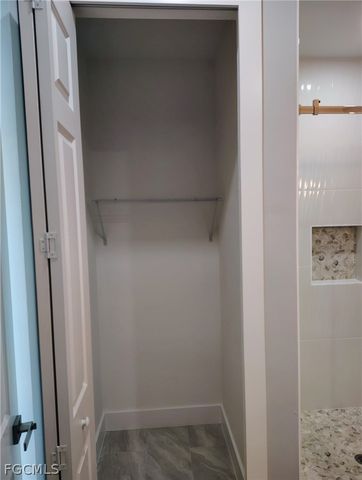 302 NW 25th AVE, Cape Coral, FL 33993